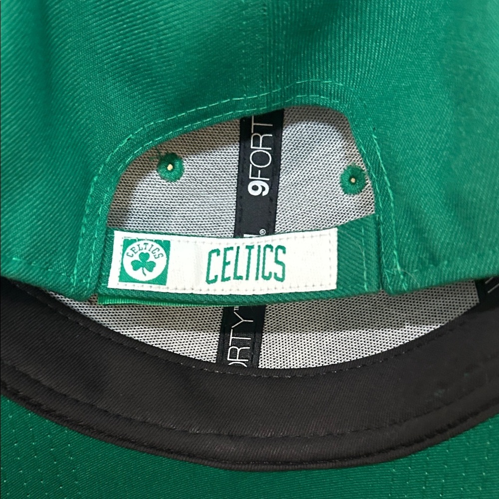 New Era Boston Celtics Green Cap - Picture 4 of 5